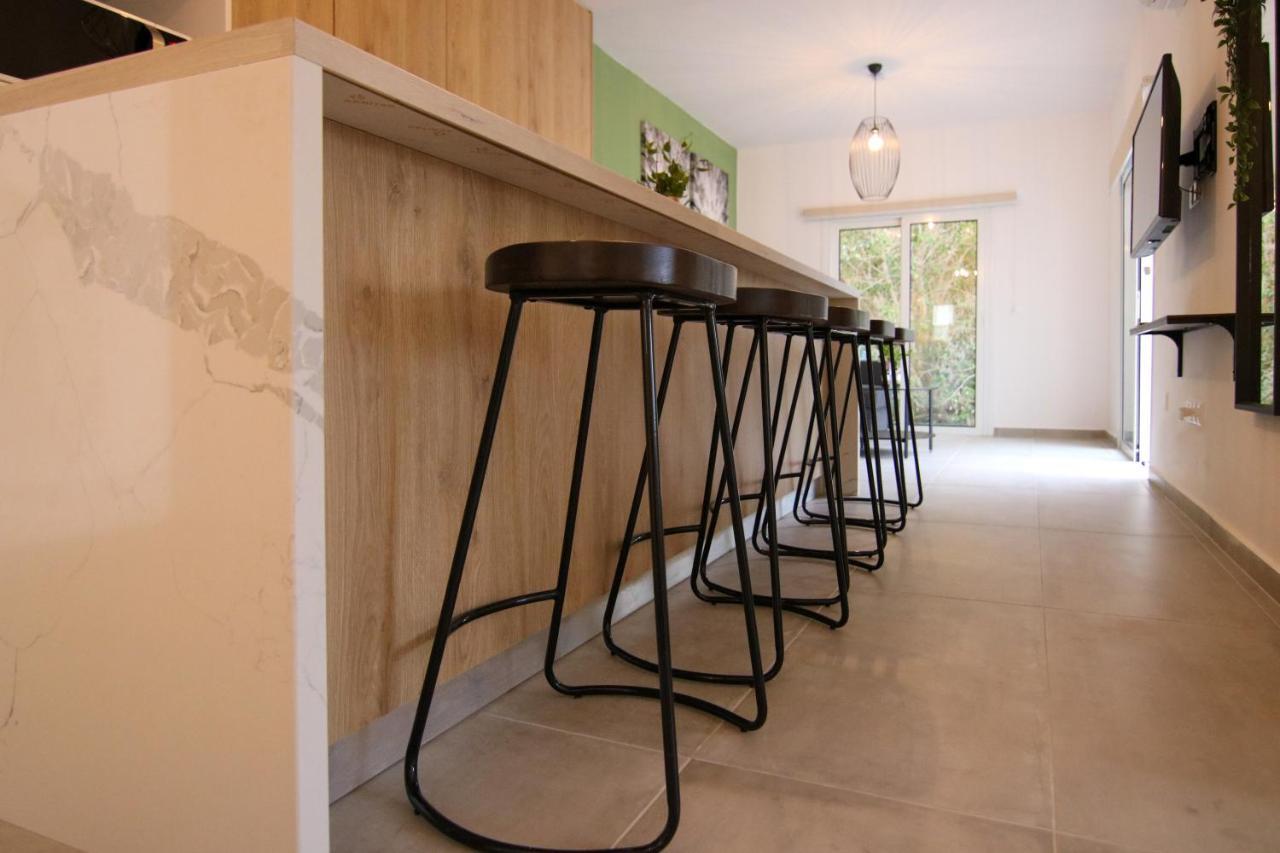 Ferienwohnung Phaedrus Living: Seaside Modern Flat Limnaria 123 Paphos Exterior foto