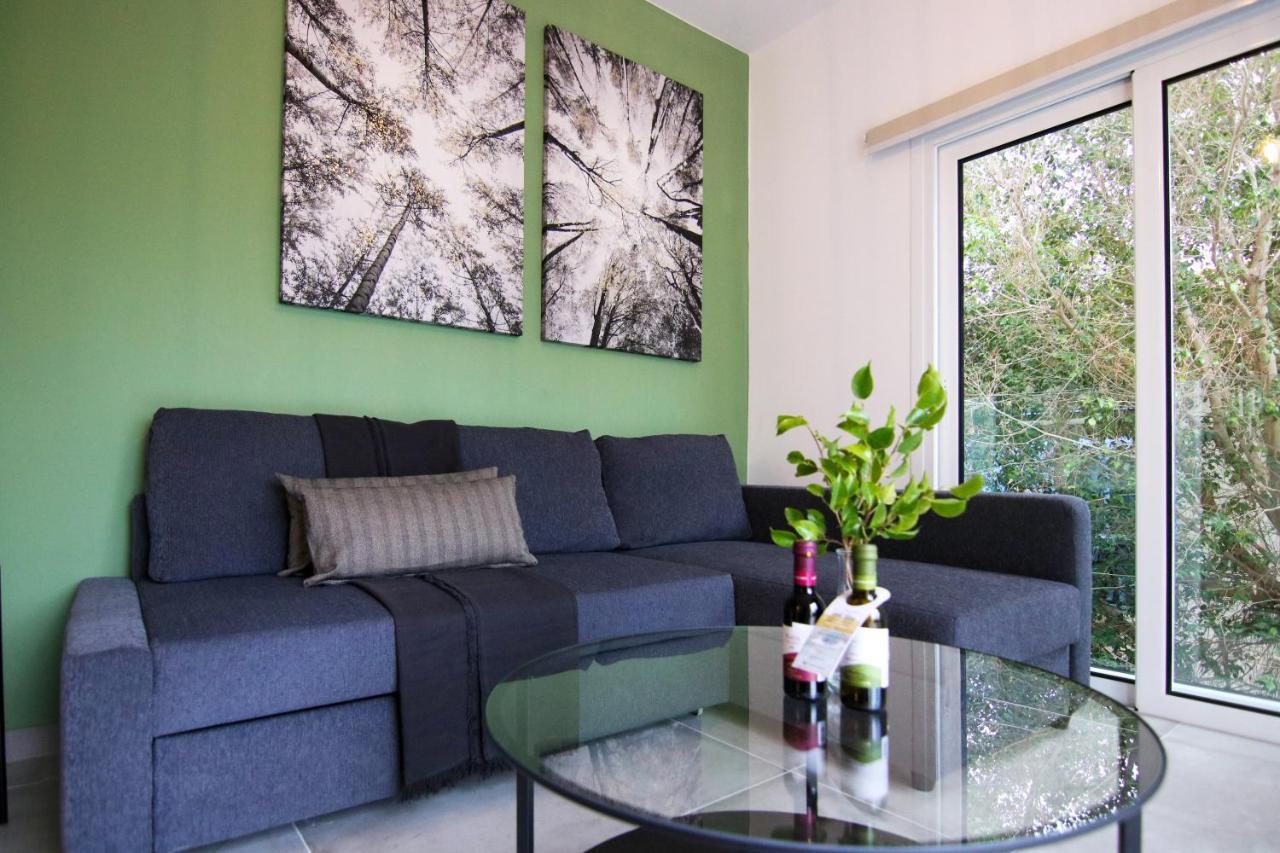 Ferienwohnung Phaedrus Living: Seaside Modern Flat Limnaria 123 Paphos Exterior foto