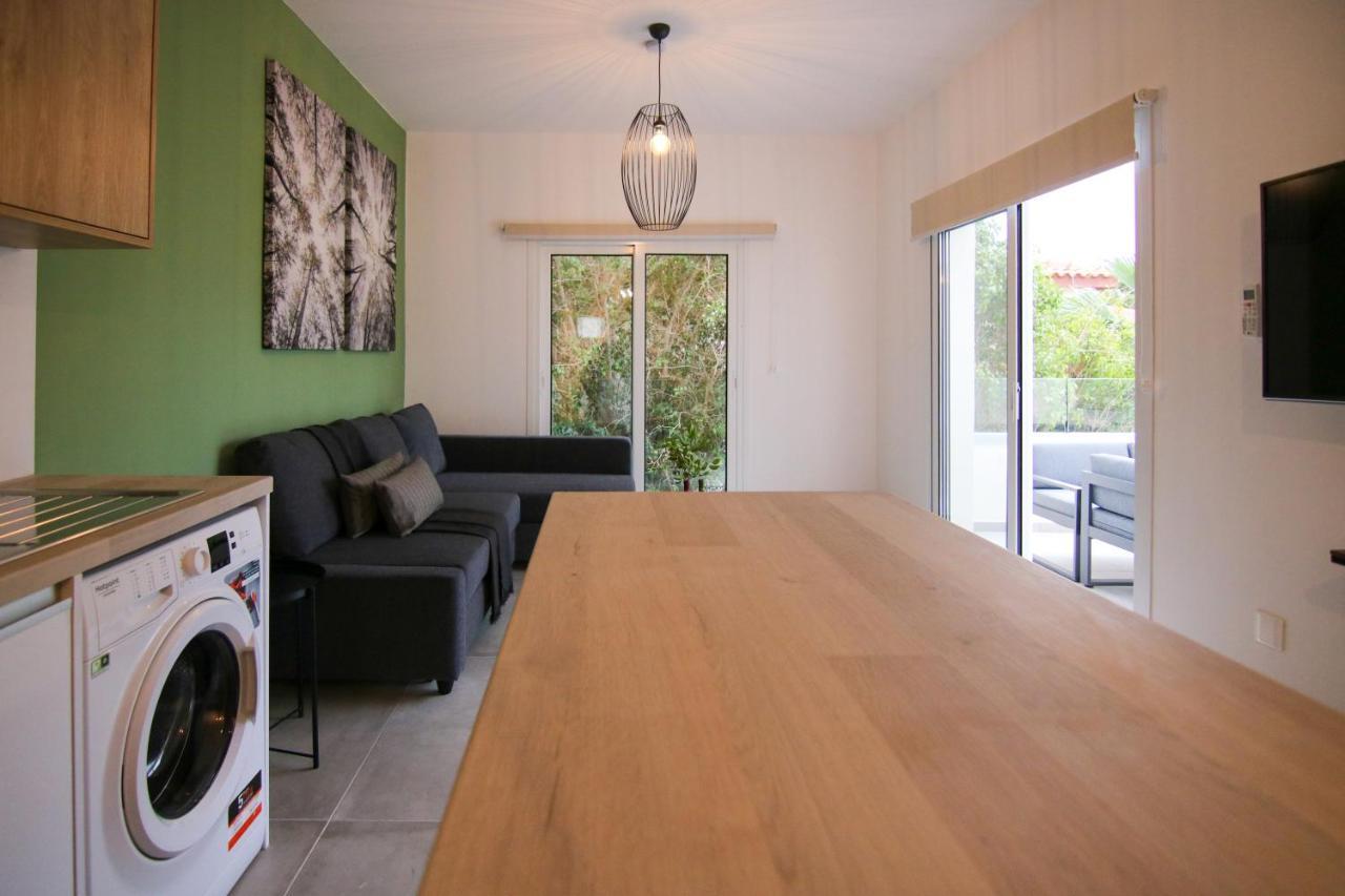 Ferienwohnung Phaedrus Living: Seaside Modern Flat Limnaria 123 Paphos Exterior foto